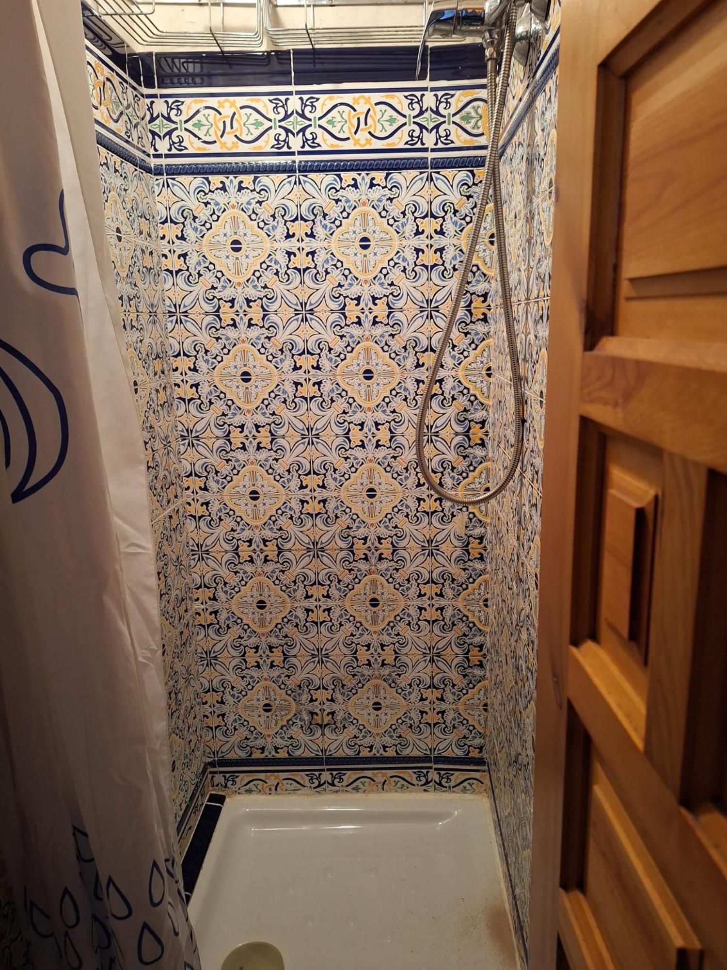 Apartamento Plaza San Roman Seville Ngoại thất bức ảnh