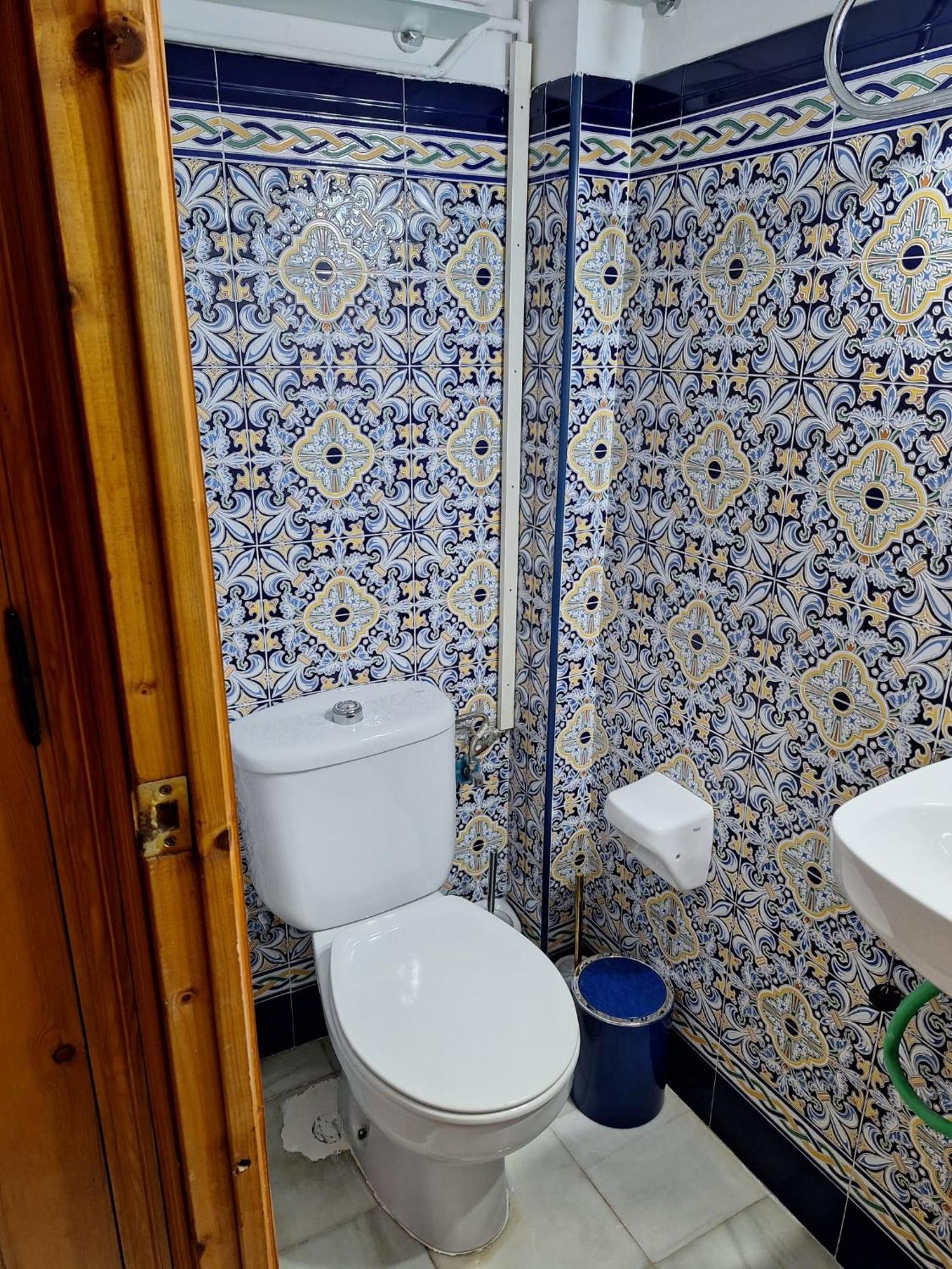 Apartamento Plaza San Roman Seville Ngoại thất bức ảnh